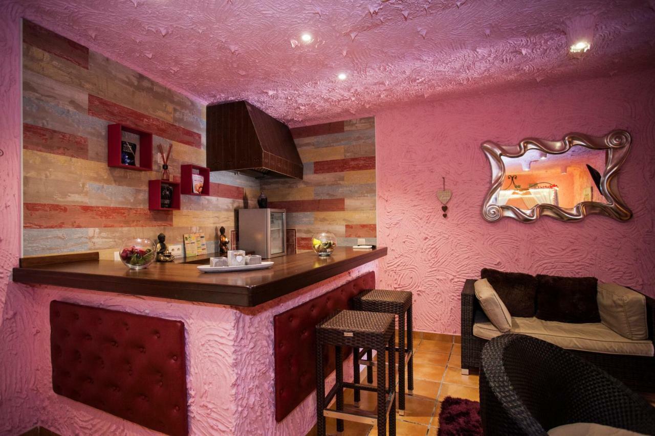 Apartamentos Luxury เซียมโปซวยโลส ภายนอก รูปภาพ